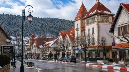 Middle Atlas Ifrane and Azrou Day Trip From Fes